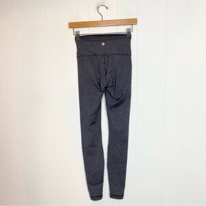 Lululemon Wunder Under Size 4 Grey Leggings 9”Rise 28” Inseam